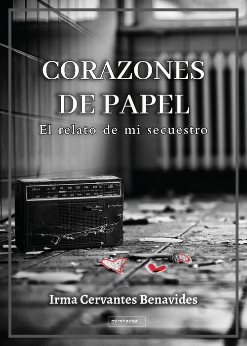 Corazones de papel